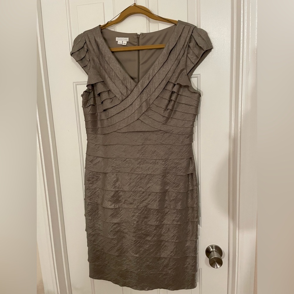 London Times size 16 special occasion dress Shiny pewter color, matching wrap.